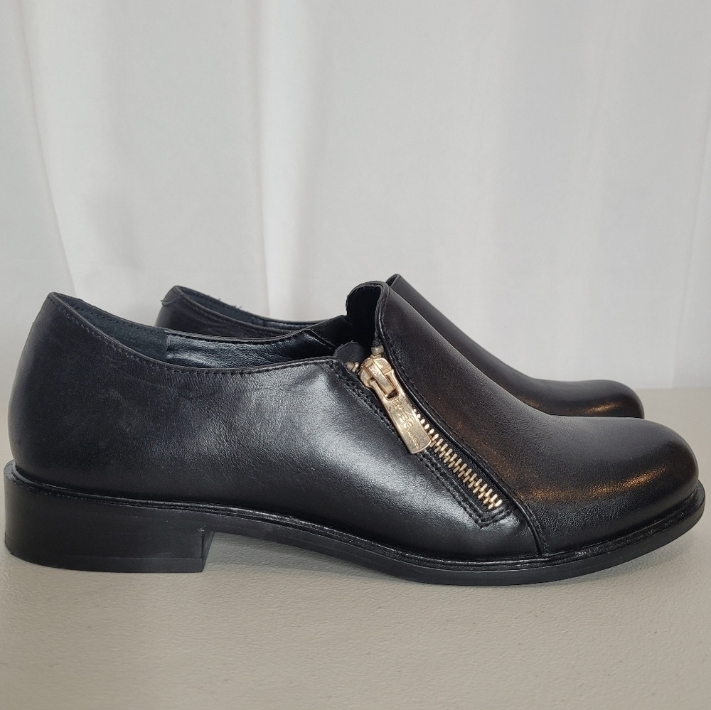 BCBGeneration Black Brandi Loafers - Size 7.5
